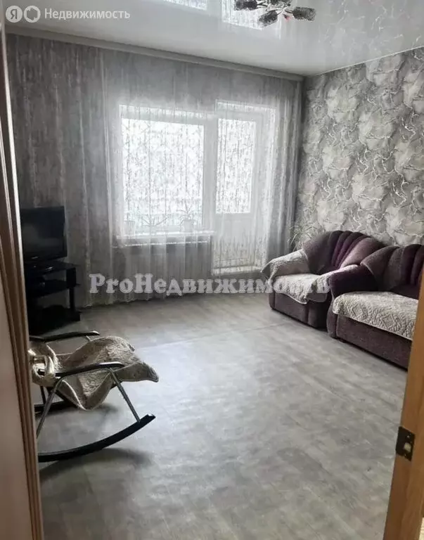 3-комнатная квартира: Кызыл, Ангарский бульвар, 8 (67.8 м) - Фото 1