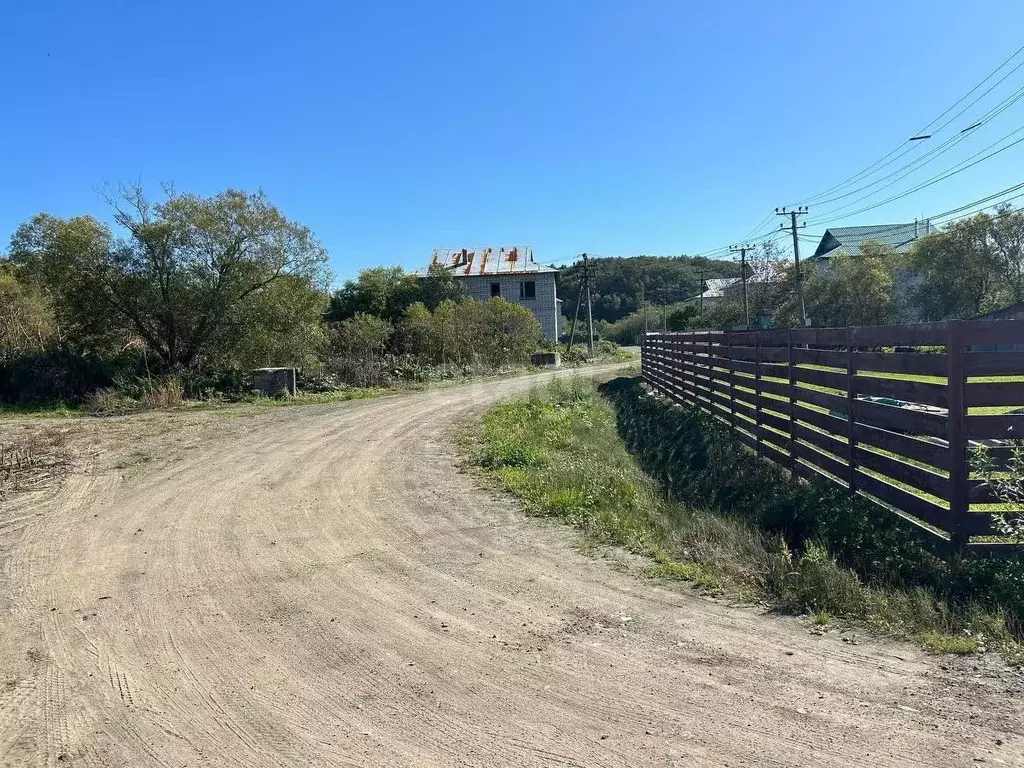 Участок в Сахалинская область, Холмский городской округ, с. Пионеры ... - Фото 2