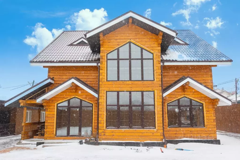 Коттедж в Красноярский край, Красноярск ул. 1-я Таймырская, 3 (200 м) - Фото 2