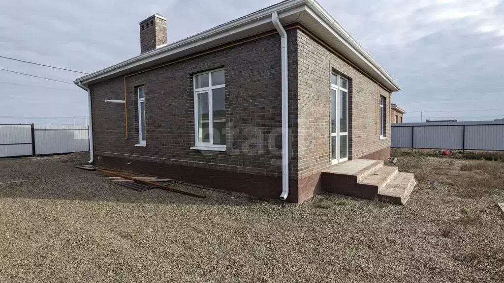 Дом в Ростовская область, Неклиновский район, с. Новобессергеневка ул. ... - Фото 2