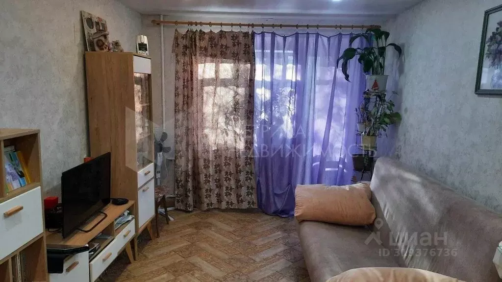 1-к кв. Тюменская область, Тюмень ул. 50 лет ВЛКСМ, 105 (31.1 м) - Фото 0