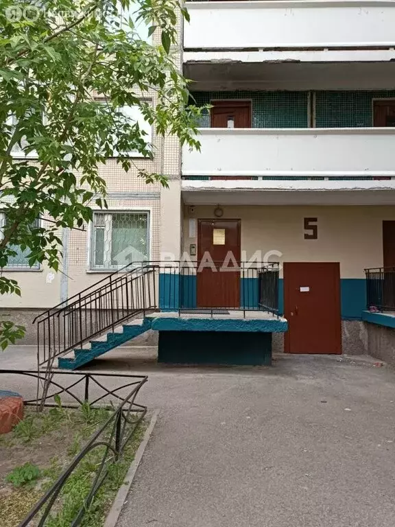 1к в 3-комнатной квартире (10 м) - Фото 1