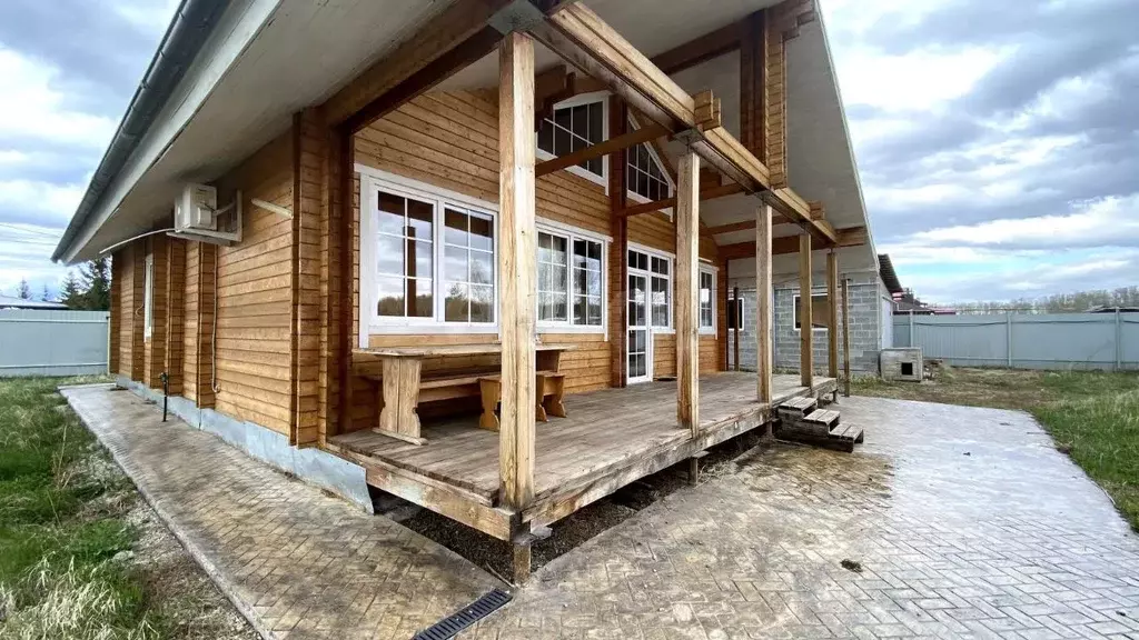 Дом в Челябинская область, Чебаркуль Южный мкр, Весенняя ул., 18 (100 ... - Фото 1