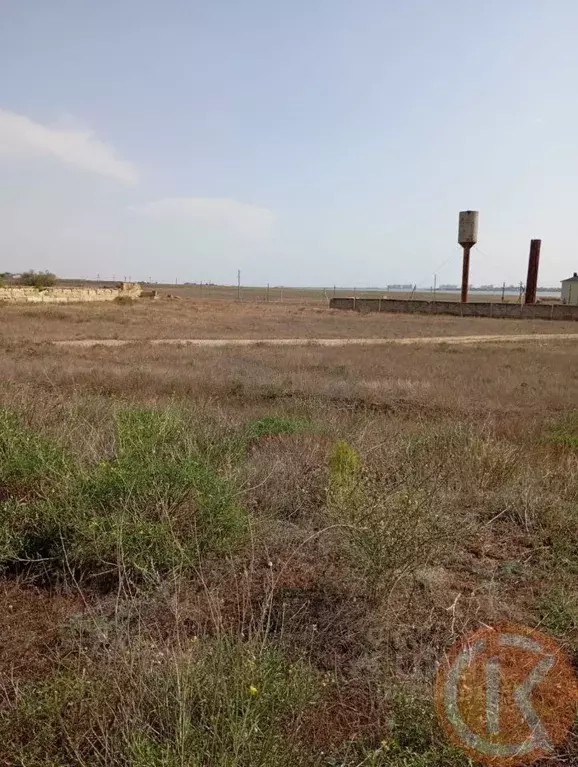 Участок в Крым, Сакский район, Суворовское с/пос, с. Лиманное ул. ... - Фото 2