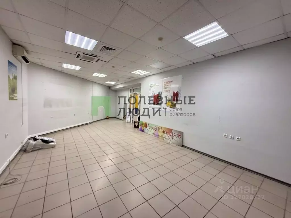 Торговая площадь в Астраханская область, Астрахань ул. Софьи ... - Фото 2