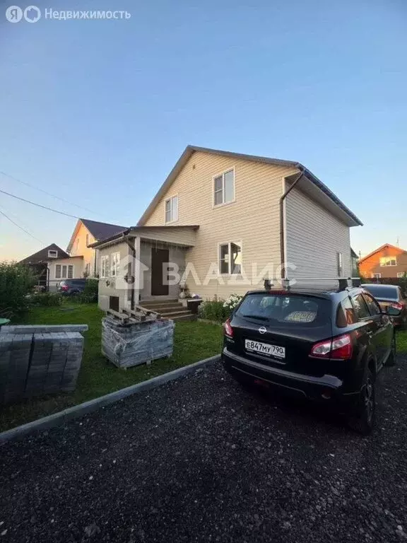 Дом в село Речицы, улица Художника, 17 (135 м) - Фото 1