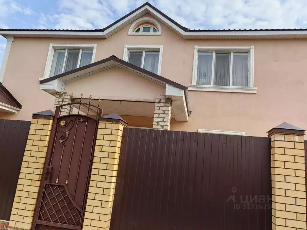 Дом в Саратовская область, Саратов проезд 1-й Клеверный, 6 (222 м) - Фото 2