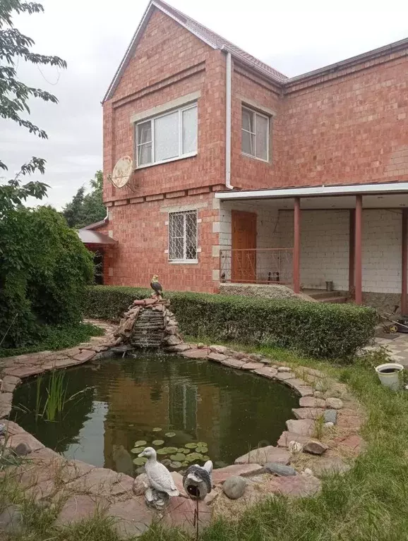 Коттедж в Астраханская область, Астрахань ул. Адмирала Нахимова (210 ... - Фото 2