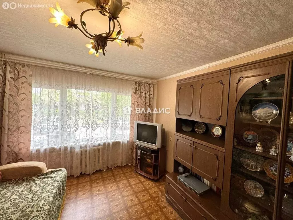 3-комнатная квартира: Пенза, улица Плеханова, 16 (67.3 м) - Фото 1