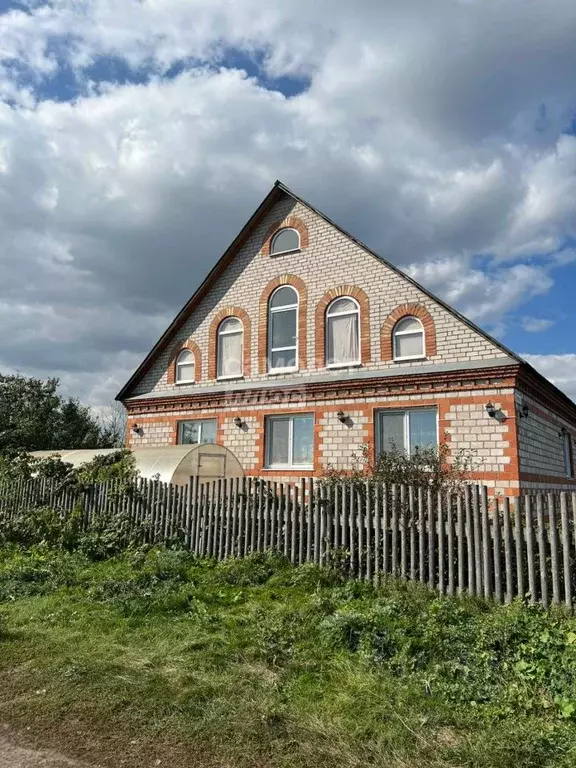 Дом в Башкортостан, Кармаскалинский район, Карламанский сельсовет, д. ... - Фото 1