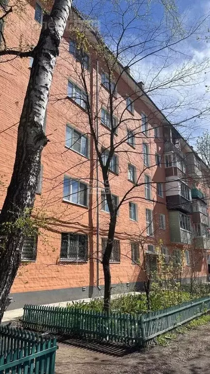 2-к кв. Тульская область, Тула ул. Кутузова, 108 (42.9 м) - Фото 0