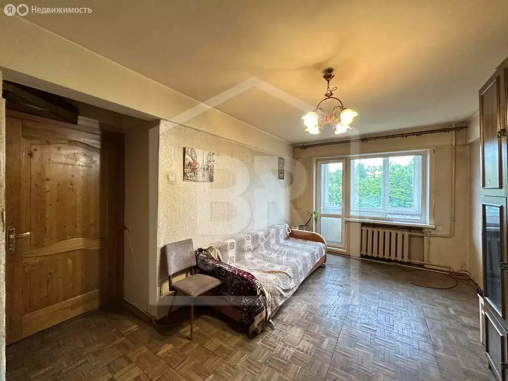 3-комнатная квартира: Санкт-Петербург, проспект Шаумяна, 85 (56.3 м) - Фото 1