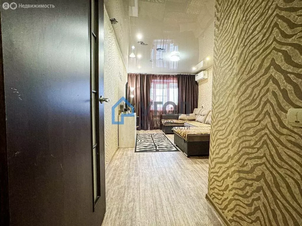 3-комнатная квартира: Нефтегорск, Спортивная улица, 25 (55 м) - Фото 1