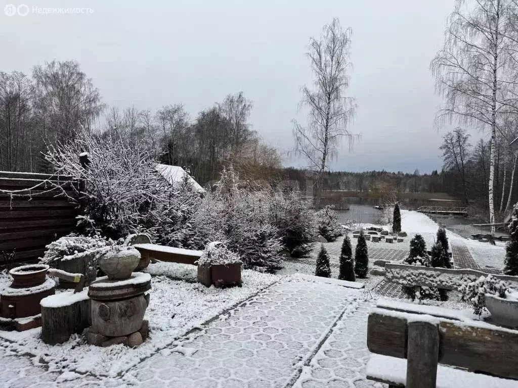 Дом в Псковская область, сельское поселение Себежское, деревня ... - Фото 0