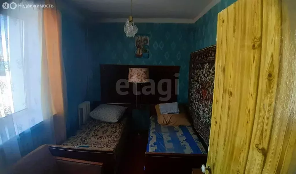 4-комнатная квартира: Новый Оскол, улица Кирова, 3 (69 м) - Фото 1