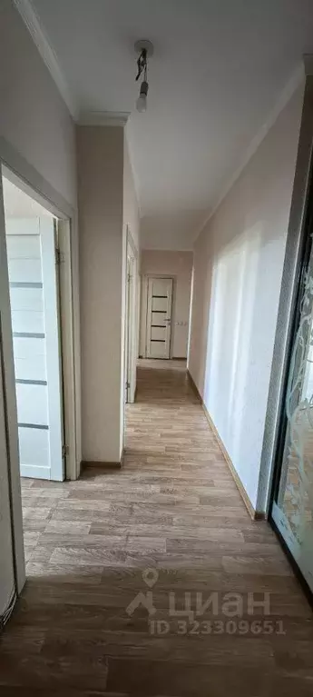 3-к кв. Красноярский край, Красноярск ул. Чернышевского, 77 (70.0 м) - Фото 1