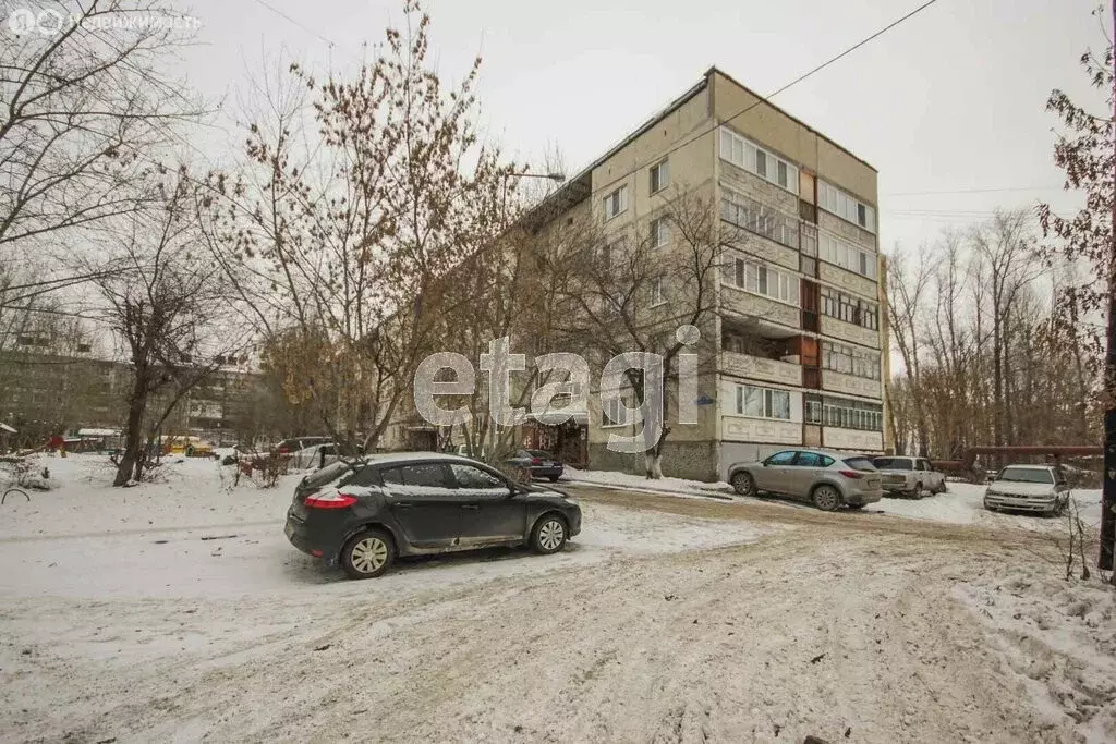 2-комнатная квартира: Тюмень, Камчатская улица, 50 (53 м) - Фото 2