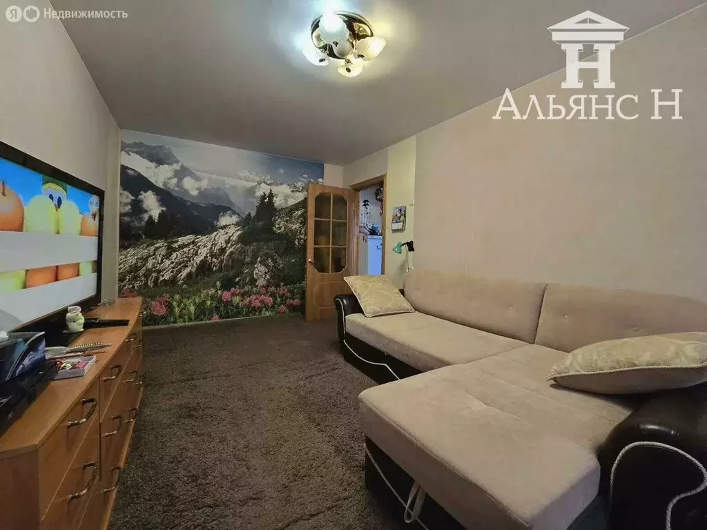 2-комнатная квартира: Петропавловск-Камчатский, Комсомольская улица, 5 ... - Фото 1