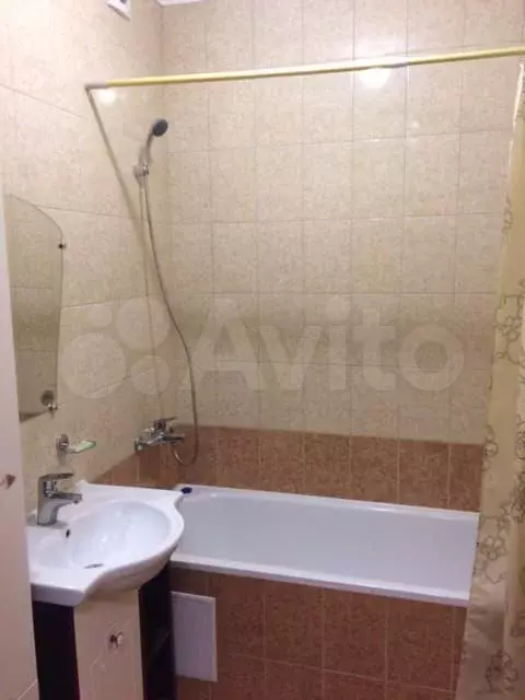 1-к. квартира, 50 м, 8/15 эт. - Фото 1
