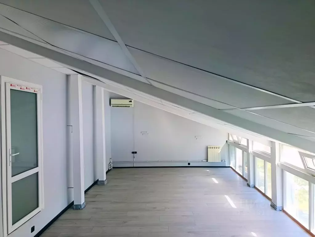 Помещение свободного назначения в Краснодарский край, Новороссийск ... - Фото 1