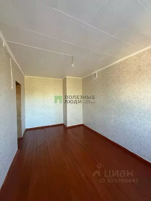 Комната Белгородская область, Шебекино пл. Горяинова, 3 (13.5 м) - Фото 1