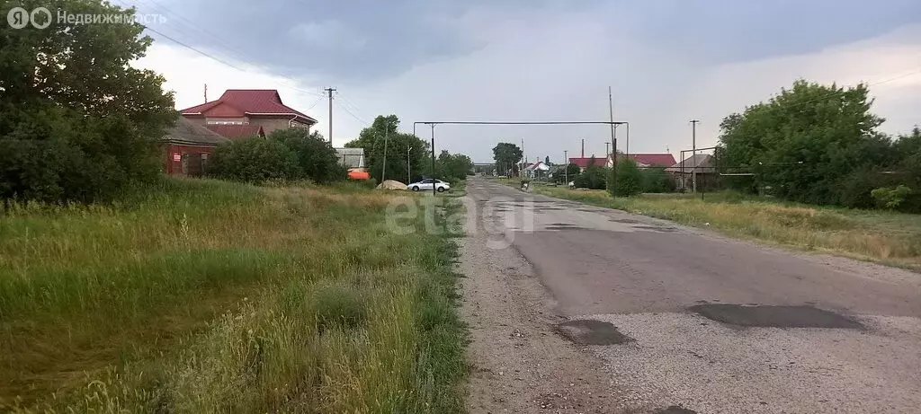 Участок в Балашовский район, рабочий посёлок Пинеровка, Рабочая улица ... - Фото 0