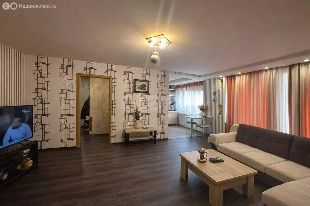 3-комнатная квартира: Озерск, Ленинградская улица, 7 (61.7 м) - Фото 1