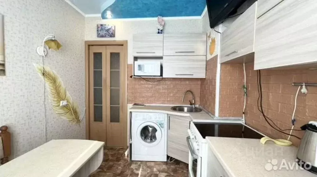 2-к кв. Ямало-Ненецкий АО, Ноябрьск ул. Космонавтов, 22 (50.0 м) - Фото 2