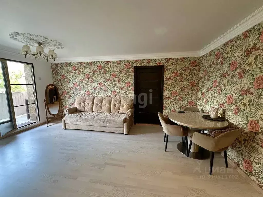 2-к кв. Крым, Алушта ул. Ленина (42.9 м) - Фото 0