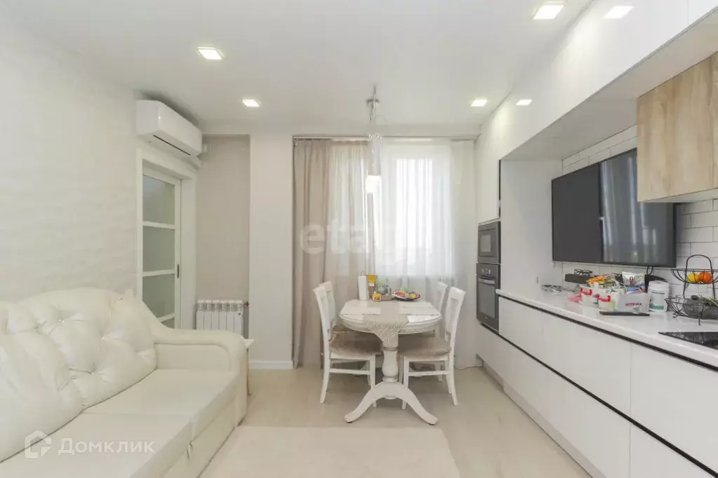 Продаётся 2-к квартира, 56.9 м - Фото 1
