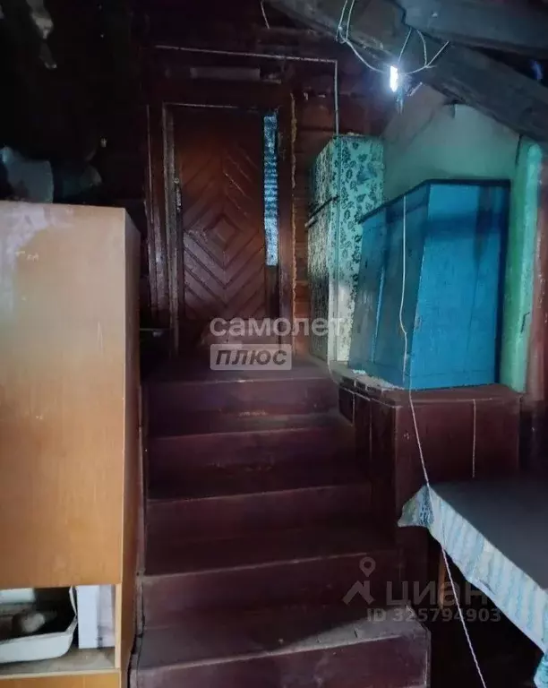 Дом в Свердловская область, Артемовский ул. Коммуны, 55 (40 м) - Фото 2