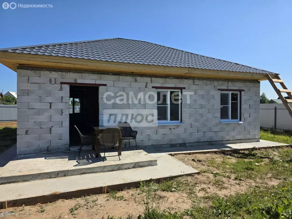 Дом в Шихово, Солнечная улица, 11 (100 м) - Фото 1