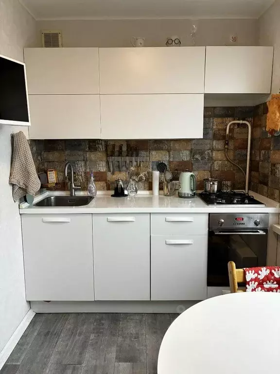 3-к кв. Москва ул. Гамалеи, 3 (69.0 м) - Фото 1