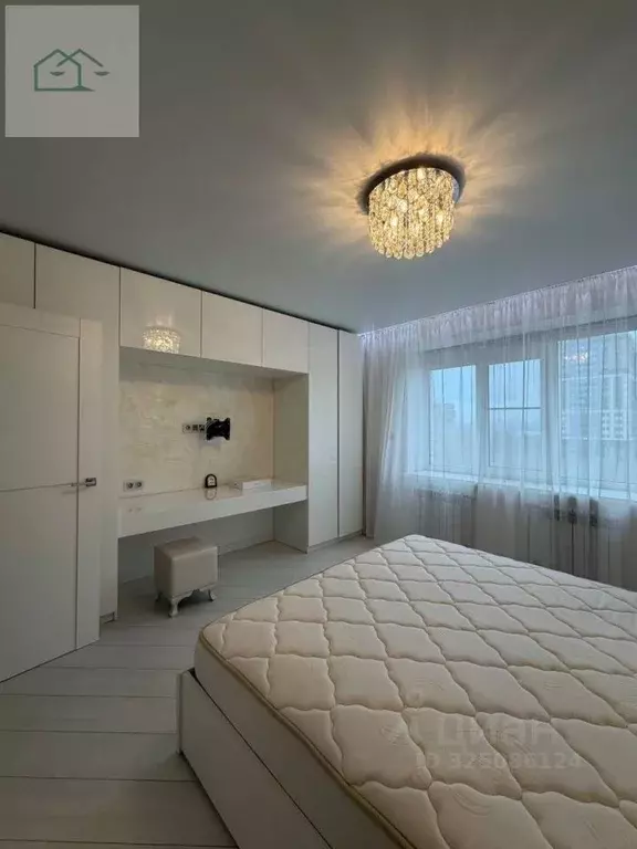 2-к кв. Воронежская область, Воронеж ул. Переверткина, 1/6 (70.0 м) - Фото 2