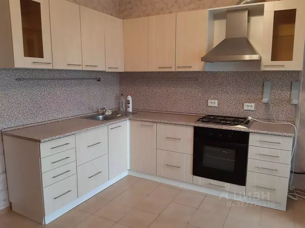 3-к кв. Белгородская область, Белгород ул. Губкина, 11а (117.0 м) - Фото 2