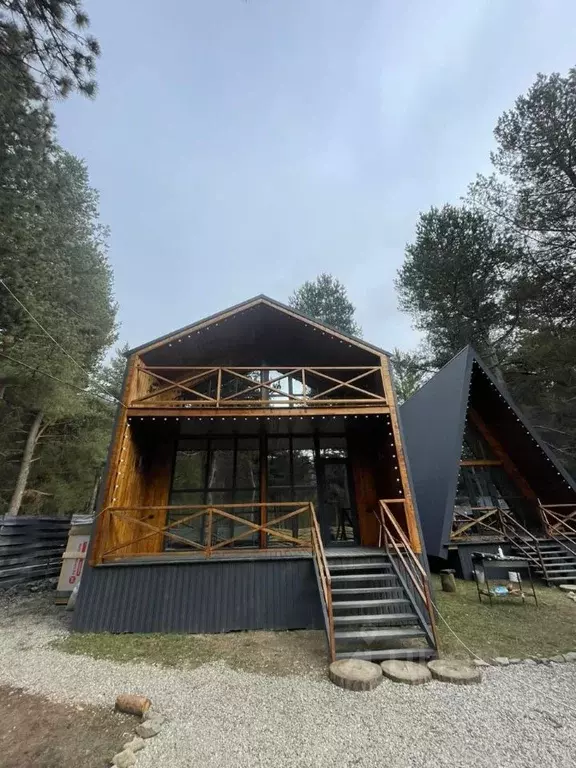 Дом в Карачаево-Черкесия, Зеленчукский район, с. Архыз, Зеленчукское ... - Фото 1