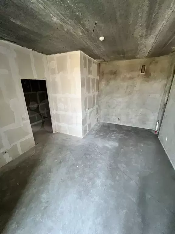 2-к. квартира, 70,5 м, 6/9 эт. - Фото 0