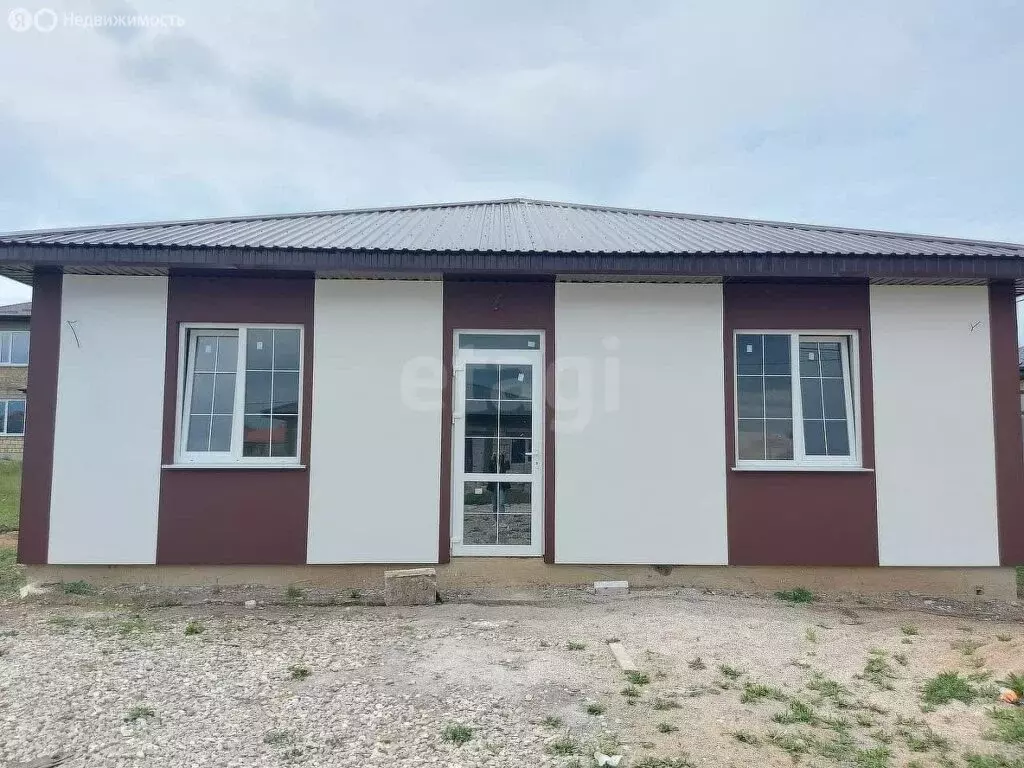 Дом в Трудовое, улица Гагарина (105 м) - Фото 1