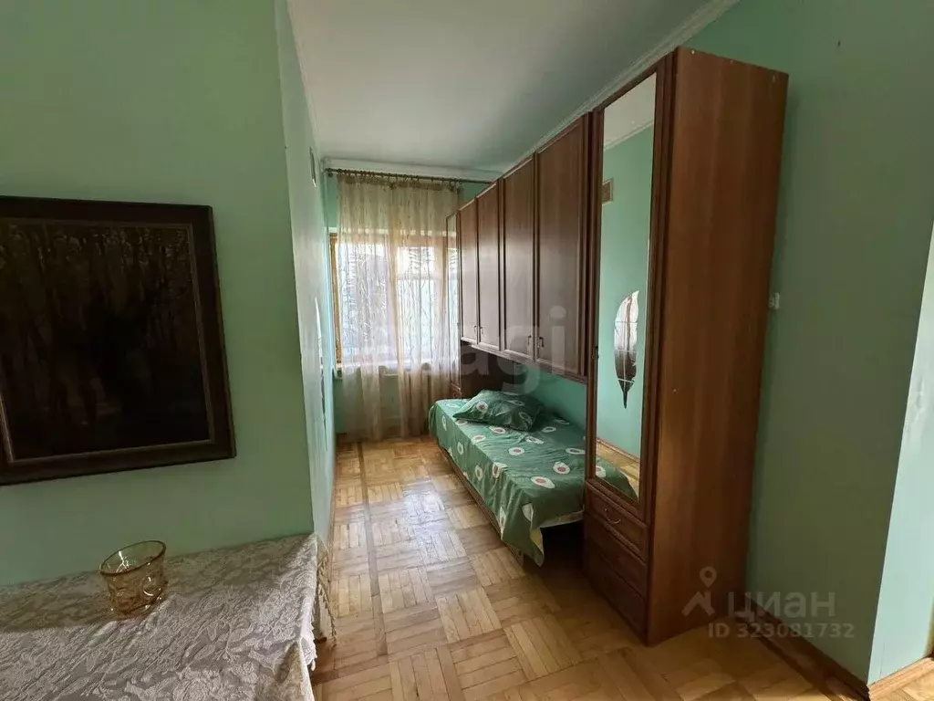 Дом в Крым, Симферопольский район, Молодежное пгт ул. Азовская (250 м) - Фото 2