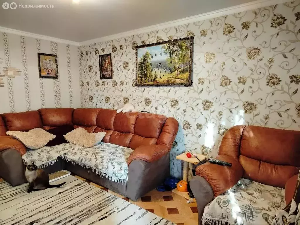 3-комнатная квартира: Туринск, Загородная улица, 34 (56.3 м) - Фото 1