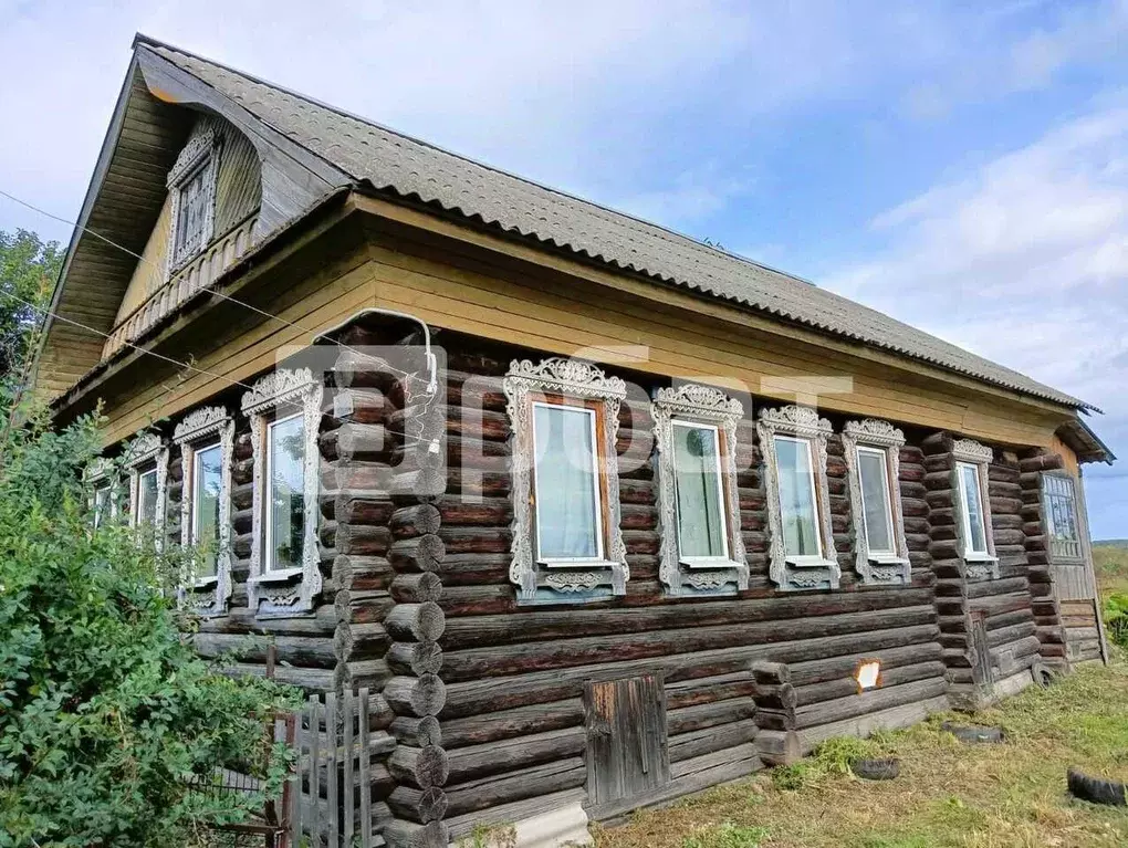 Дом в Костромская область, Шарьинский район, Шангское с/пос, с. ... - Фото 0