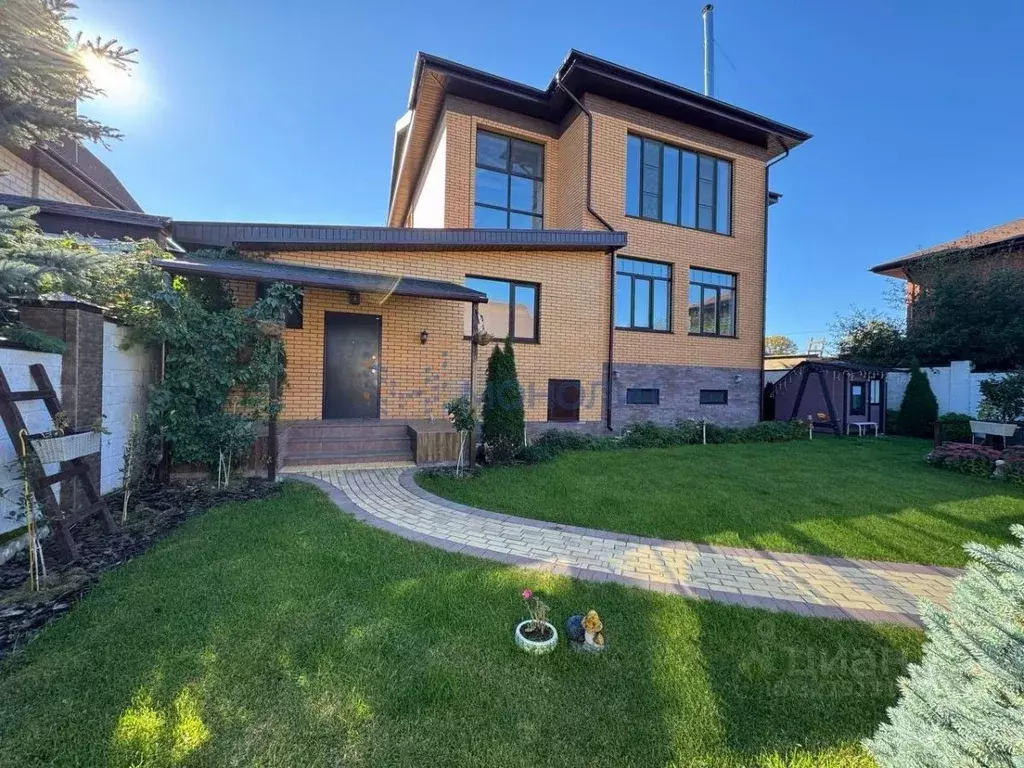 Коттедж в Чувашия, Чебоксары ул. Красный Флот, 29 (491 м) - Фото 2