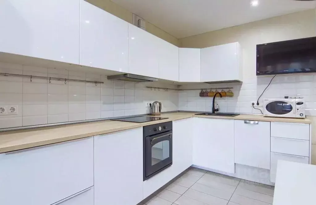 2-к кв. Татарстан, Казань ул. Тулпар, 7 (60.0 м) - Фото 1