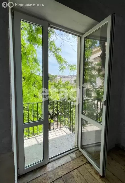 3-комнатная квартира: Севастополь, Большая Морская улица, 38 (84 м) - Фото 1