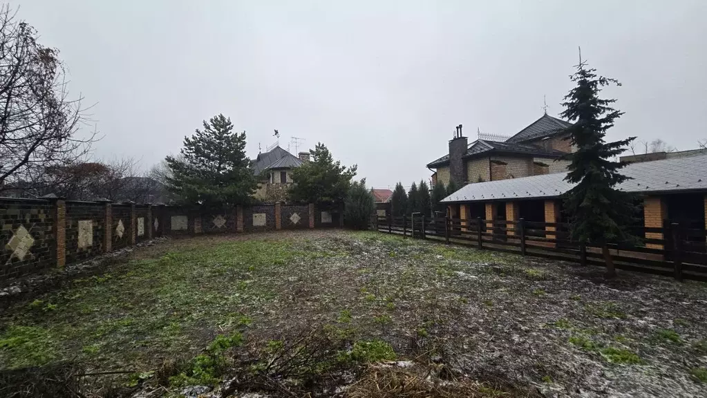 Участок в Московская область, Химки Клязьма-Старбеево мкр, Вашутино ... - Фото 1