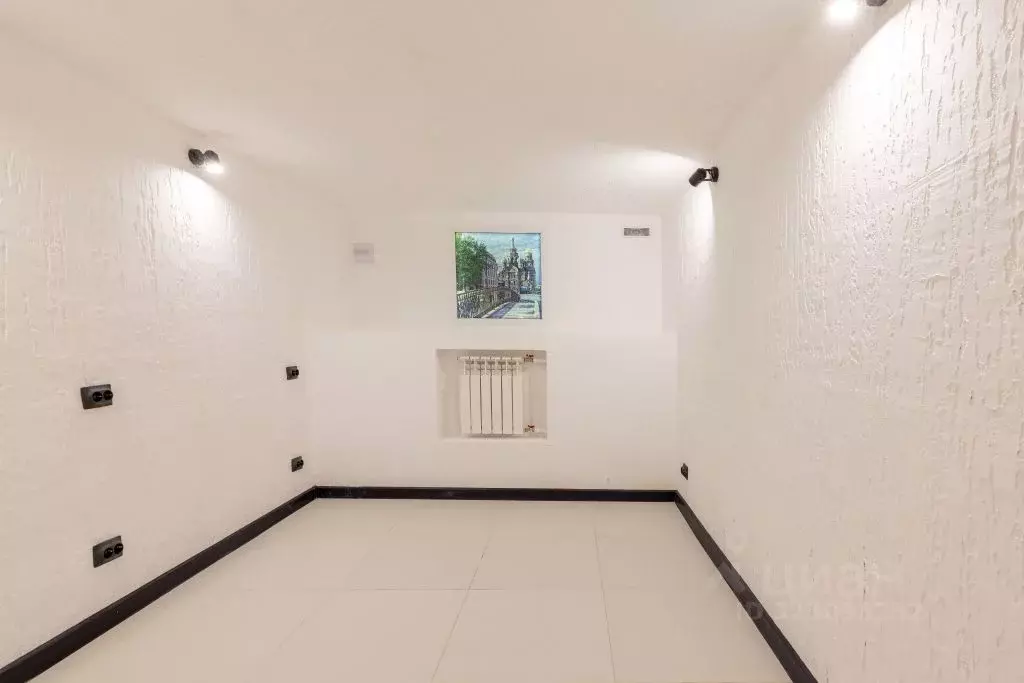 Помещение свободного назначения в Санкт-Петербург 2-я Васильевского ... - Фото 1