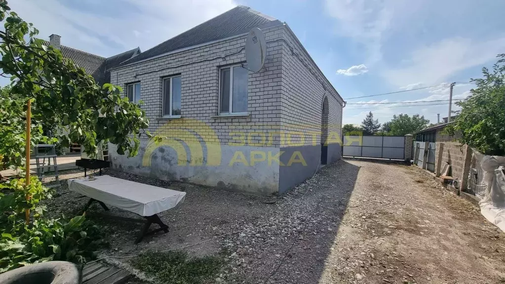 Дом в Краснодарский край, Крымск Огородная ул. (80 м) - Фото 2