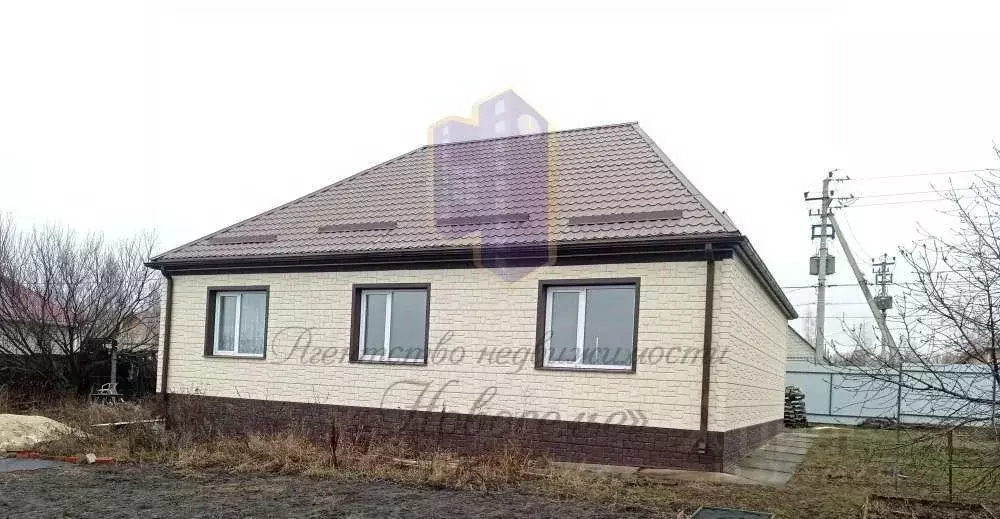 Коттедж в Белгородская область, Старооскольский городской округ, с. ... - Фото 0