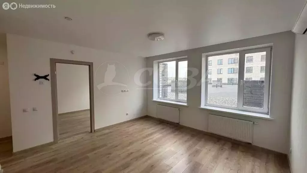 1-комнатная квартира: Тюмень, Интернациональная улица, 199к9 (38 м) - Фото 0