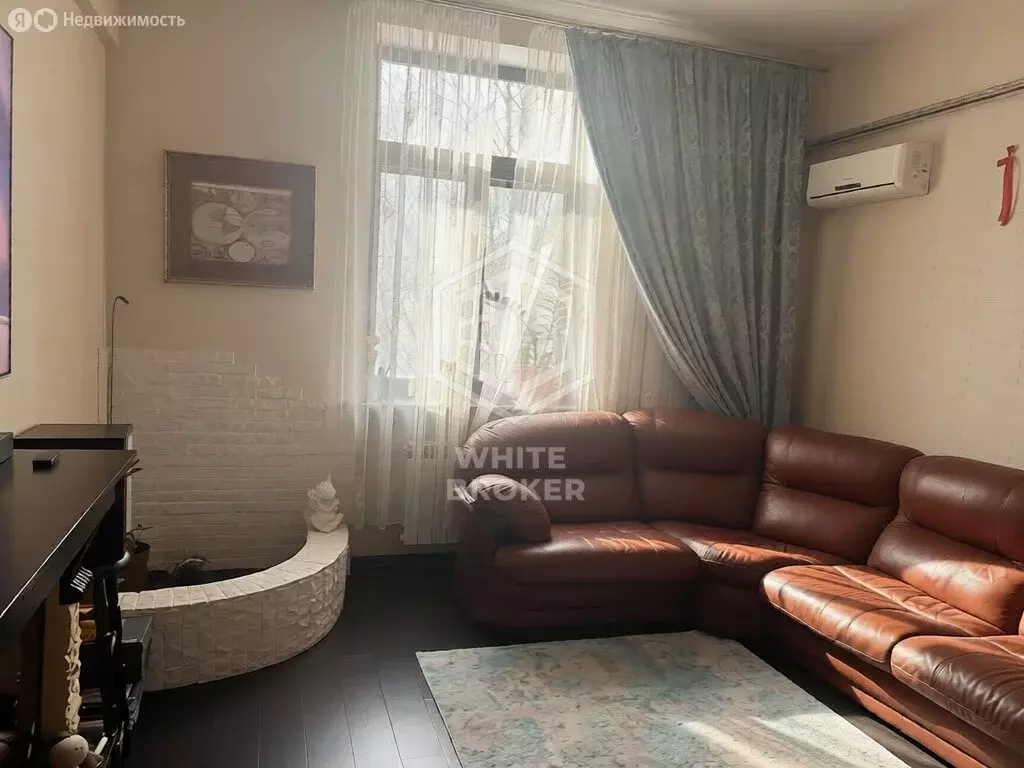 3-комнатная квартира: Москва, Новозаводская улица, 21 (83.2 м) - Фото 1